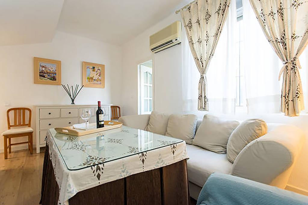 Apartament San Clemente Sewilla